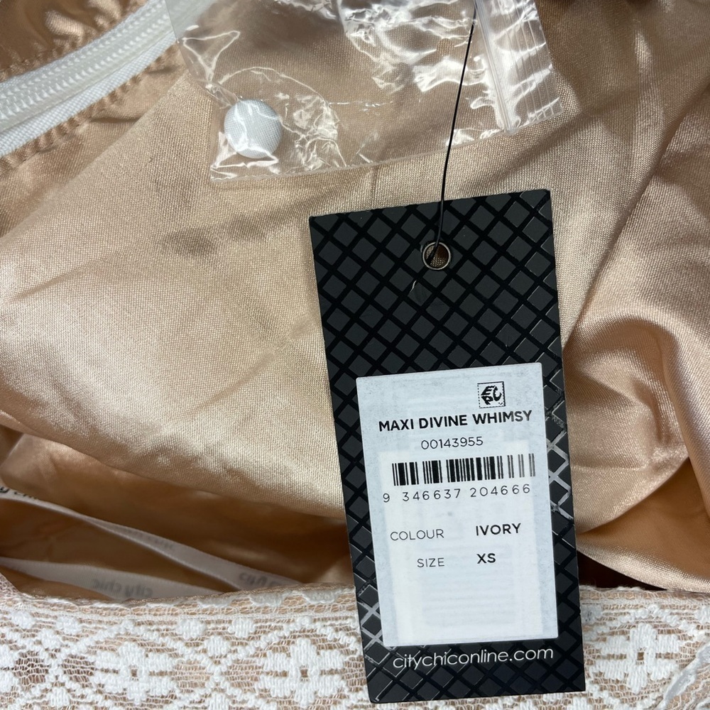 NWT Whimsy Boho Maxi Bridal Dress Size 14 - Picture 10 of 16
